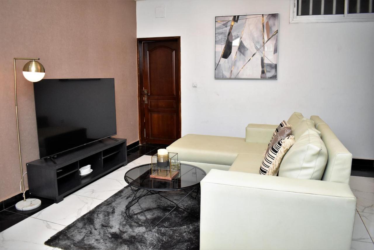 Residence L'Ecrin Yaoundé Екстериор снимка
