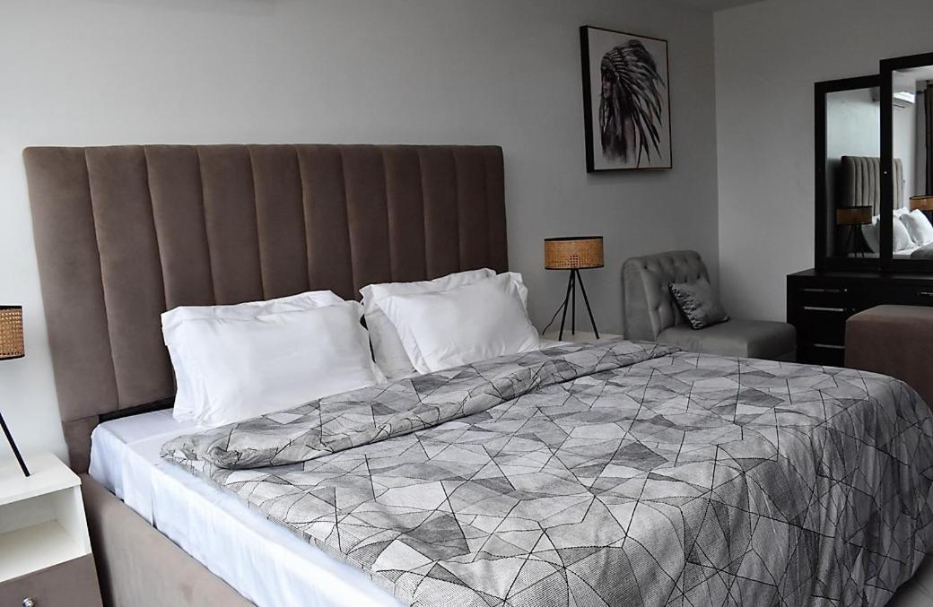 Residence L'Ecrin Yaoundé Екстериор снимка