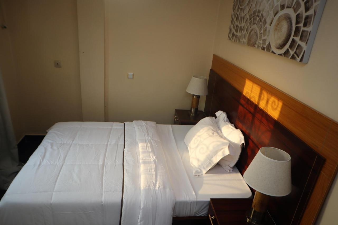 Residence L'Ecrin Yaoundé Екстериор снимка