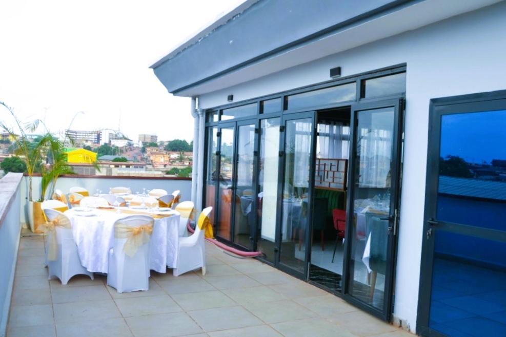 Residence L'Ecrin Yaoundé Екстериор снимка
